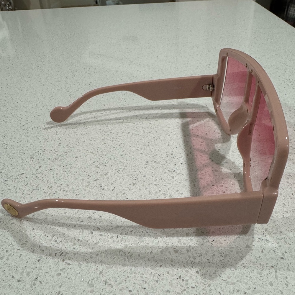 Pink sunglasses - Picture 6 of 9